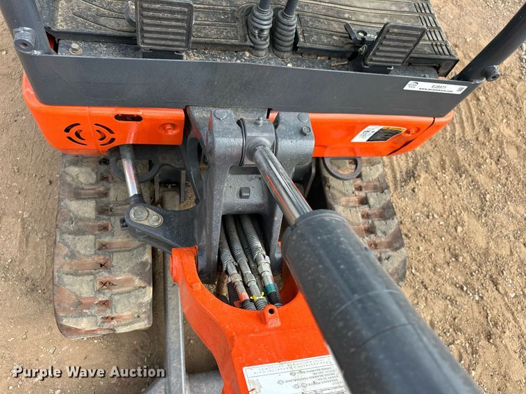 image for item EJ8971 2014 Kubota  KX018-4 mini excavator