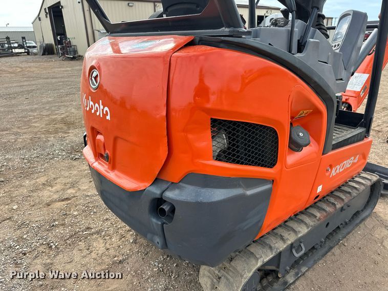 image for item EJ8971 2014 Kubota  KX018-4 mini excavator