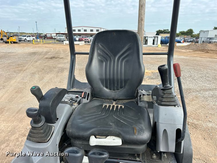 image for item EJ8971 2014 Kubota  KX018-4 mini excavator