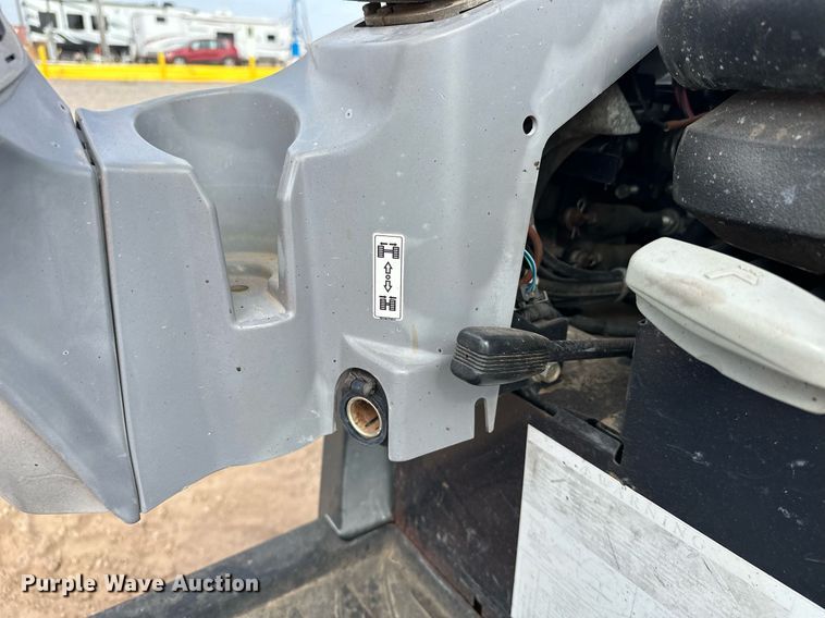 image for item EJ8971 2014 Kubota  KX018-4 mini excavator