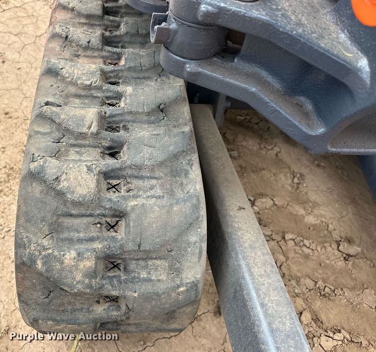 image for item EJ8971 2014 Kubota  KX018-4 mini excavator