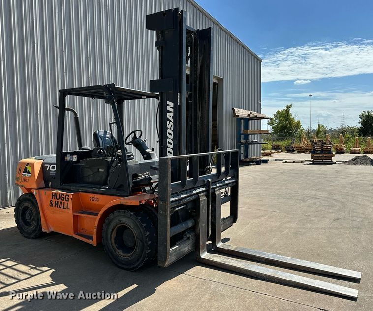 image for item EJ8974 Doosan  D70S-5 forklift