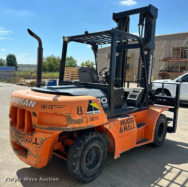 image for item EJ8974 Doosan  D70S-5 forklift