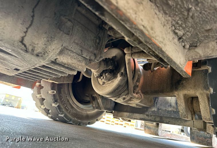 image for item EJ8974 Doosan  D70S-5 forklift