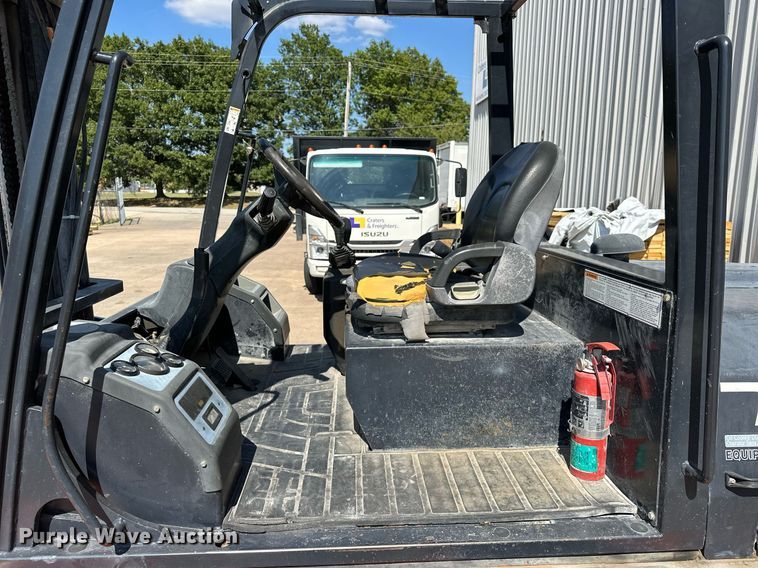 image for item EJ8974 Doosan  D70S-5 forklift