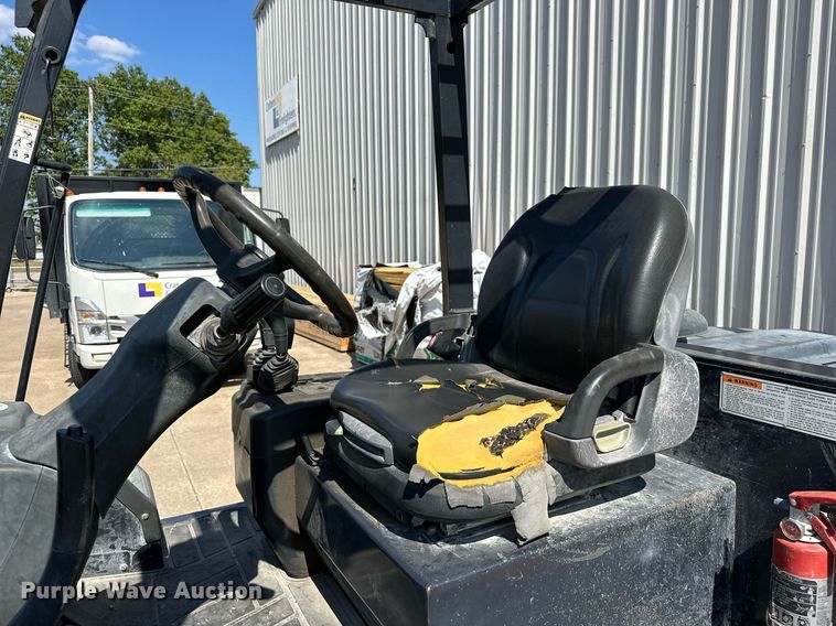 image for item EJ8974 Doosan  D70S-5 forklift