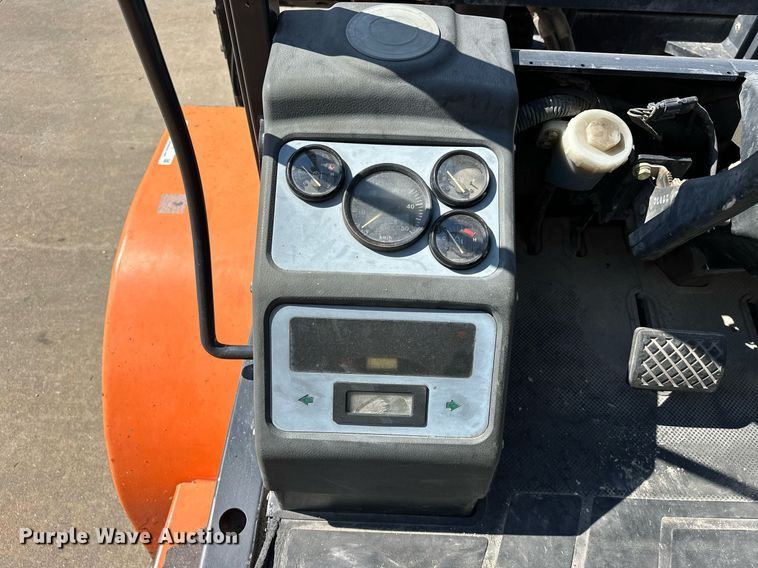 image for item EJ8974 Doosan  D70S-5 forklift