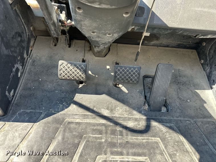 image for item EJ8974 Doosan  D70S-5 forklift