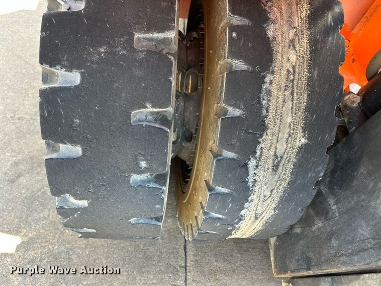 image for item EJ8974 Doosan  D70S-5 forklift