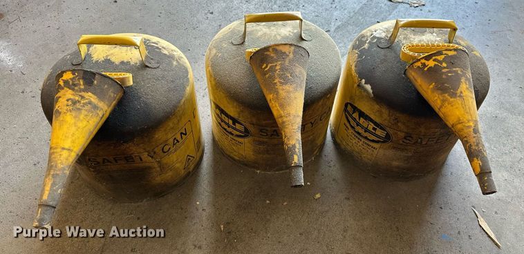 image for item EJ8974 Doosan  D70S-5 forklift