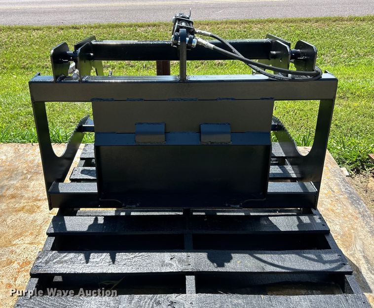 image for item EK3054 Patriot Implements compact utility loader rock grapple bucket