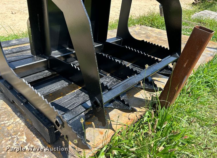 image for item EK3054 Patriot Implements compact utility loader rock grapple bucket