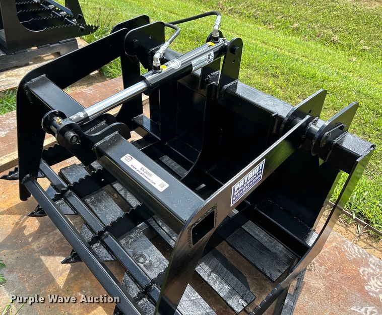 image for item EK3059 Patriot Implements skid steer rock grapple bucket