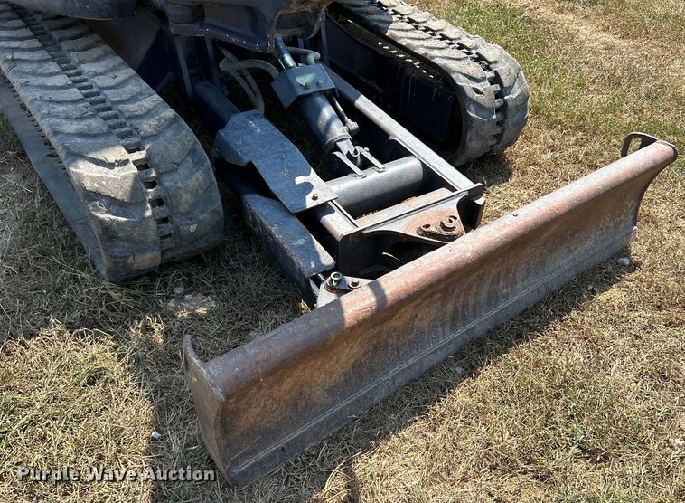 image for item EK3246 2011 Kubota  KX121-3ST mini excavator