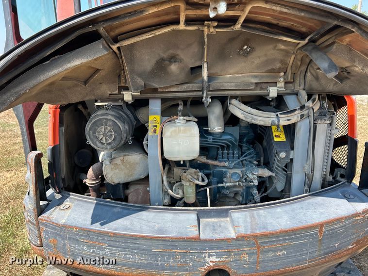 image for item EK3246 2011 Kubota  KX121-3ST mini excavator