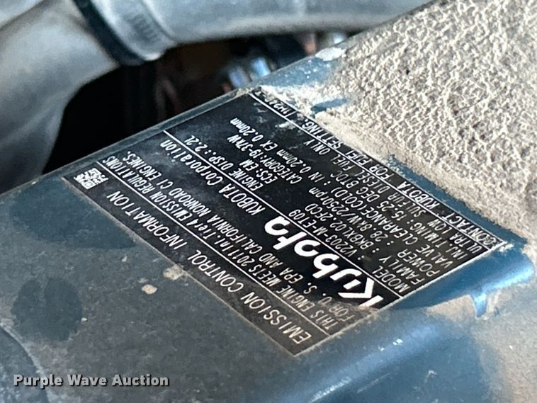 image for item EK3246 2011 Kubota  KX121-3ST mini excavator