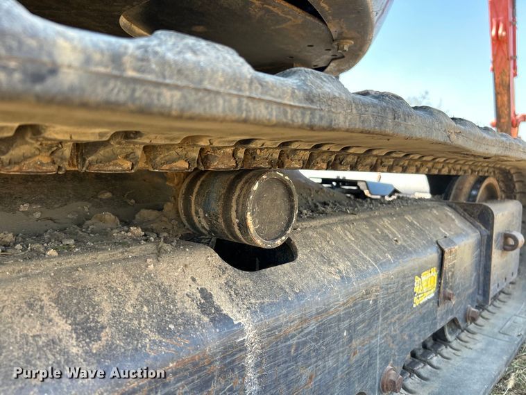 image for item EK3246 2011 Kubota  KX121-3ST mini excavator