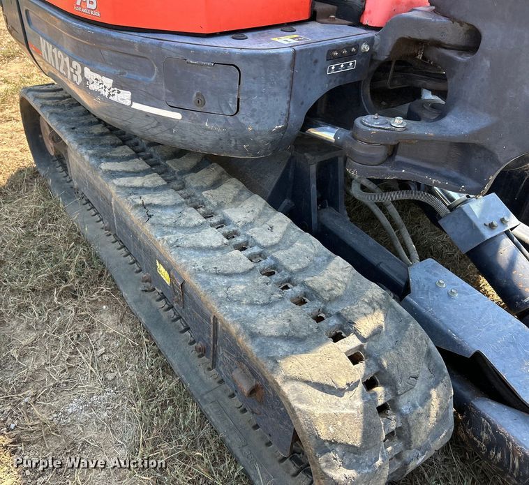image for item EK3246 2011 Kubota  KX121-3ST mini excavator
