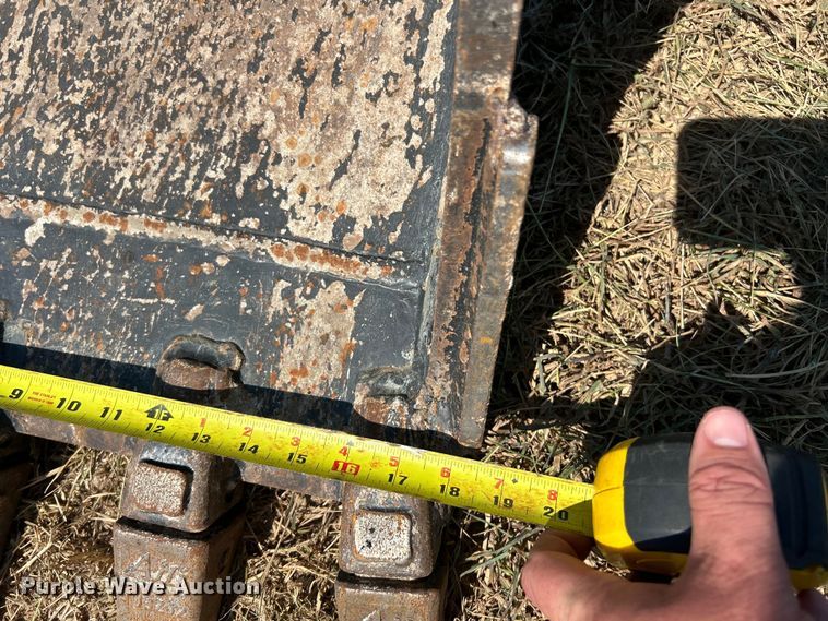 image for item EK3247 2011 Takeuchi  TB235 mini excavator