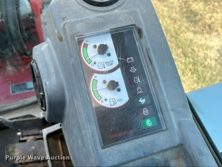 image for item EK3247 2011 Takeuchi  TB235 mini excavator