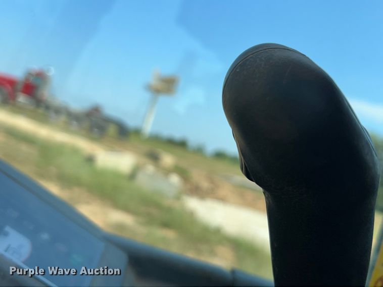 image for item EK3247 2011 Takeuchi  TB235 mini excavator