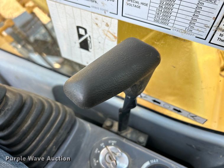 image for item EK3248 2006 Komatsu  PC138USLC-2E0 excavator