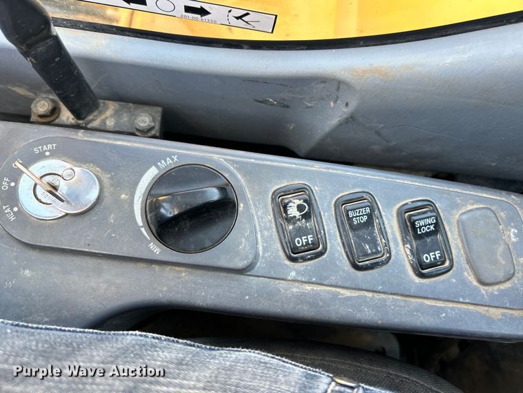 image for item EK3248 2006 Komatsu  PC138USLC-2E0 excavator