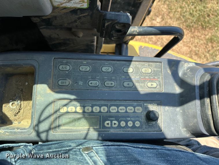 image for item EK3248 2006 Komatsu  PC138USLC-2E0 excavator