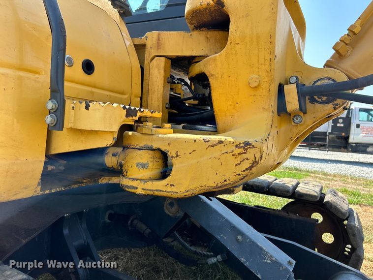 image for item EK3249 2007 Komatsu  PC78MR-6 mini excavator