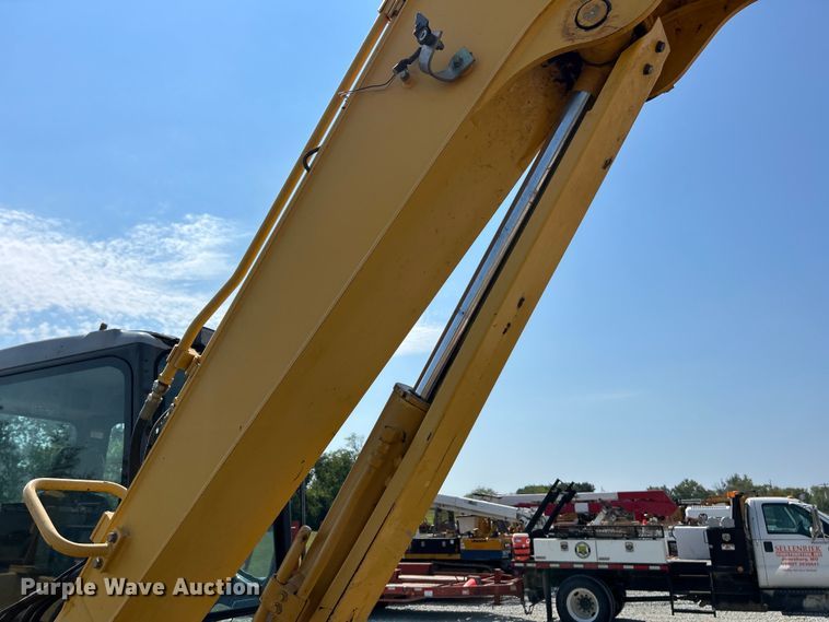 image for item EK3249 2007 Komatsu  PC78MR-6 mini excavator