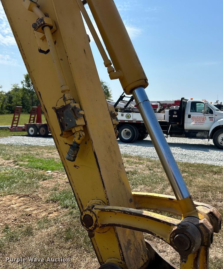 image for item EK3249 2007 Komatsu  PC78MR-6 mini excavator