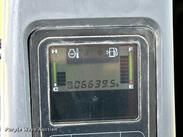 image for item EK3249 2007 Komatsu  PC78MR-6 mini excavator