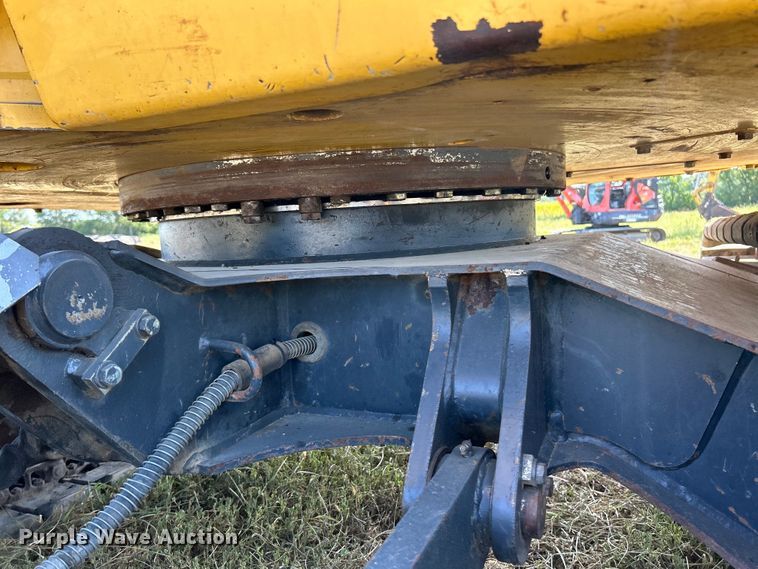 image for item EK3249 2007 Komatsu  PC78MR-6 mini excavator