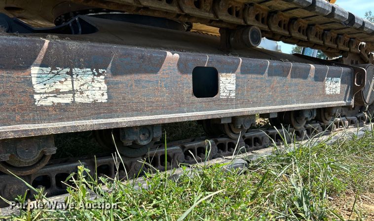 image for item EK3249 2007 Komatsu  PC78MR-6 mini excavator