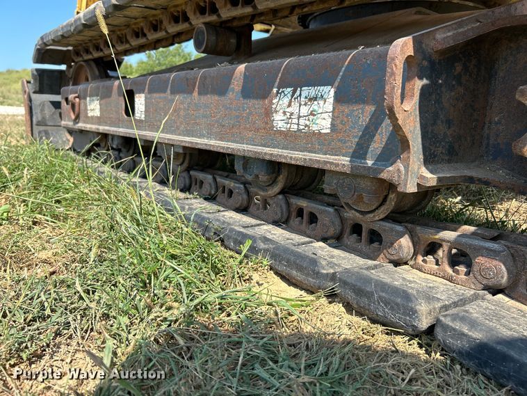 image for item EK3249 2007 Komatsu  PC78MR-6 mini excavator