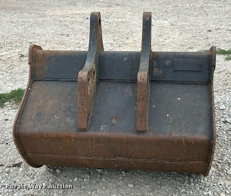image for item EK3266 TAG 23453-01 Backhoe bucket