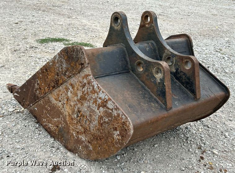 image for item EK3266 TAG 23453-01 Backhoe bucket
