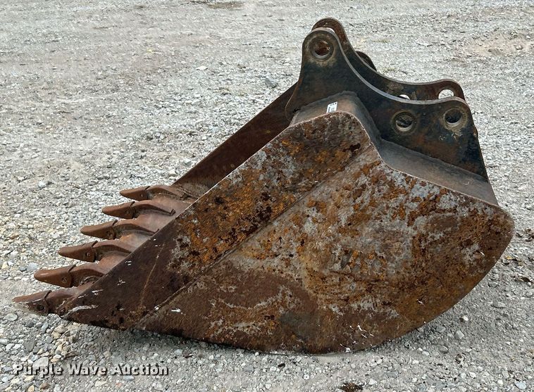 image for item EK3266 TAG 23453-01 Backhoe bucket