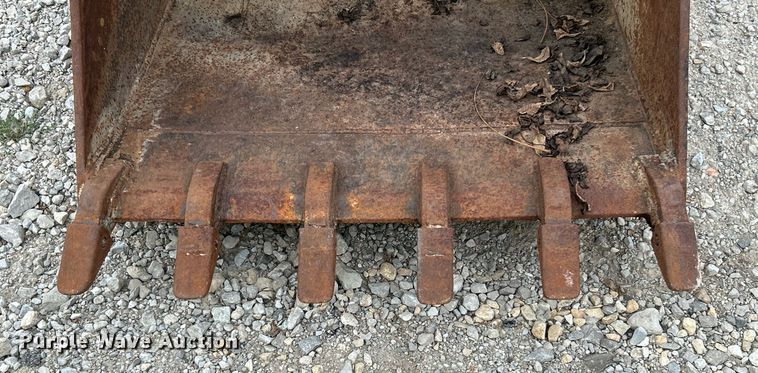 image for item EK3266 TAG 23453-01 Backhoe bucket