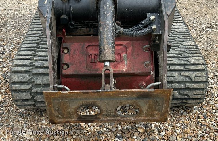 image for item EK3273 2015 Toro TX525 compact utility loader