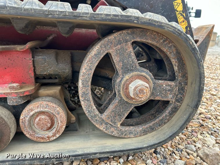 image for item EK3273 2015 Toro TX525 compact utility loader