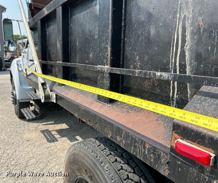 image for item EK4988 2000 Ford F750 Super Duty XL dump truck