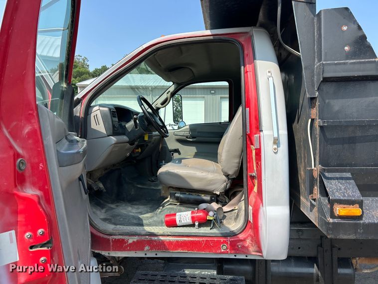 image for item EK4988 2000 Ford F750 Super Duty XL dump truck