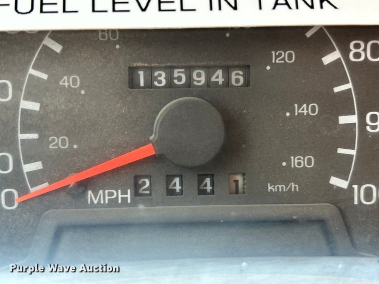 image for item EK4988 2000 Ford F750 Super Duty XL dump truck