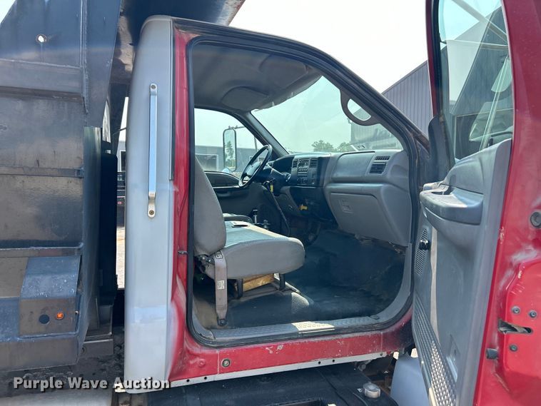 image for item EK4988 2000 Ford F750 Super Duty XL dump truck