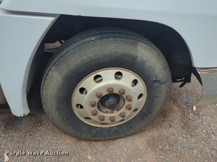 image for item EQ2034 2003 Freightliner  FLD dump truck