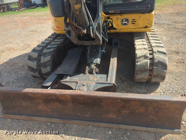 image for item EQ2049 2018 John Deere 60G mini excavator