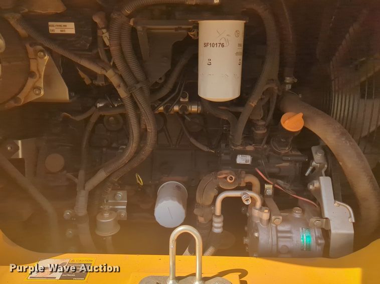 image for item EQ2049 2018 John Deere 60G mini excavator