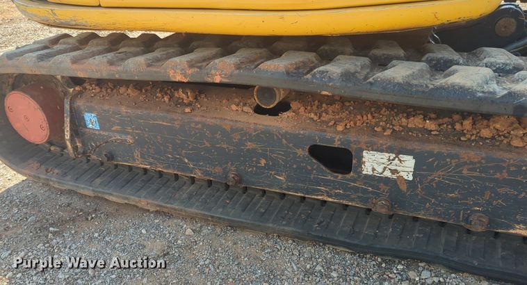 image for item EQ2049 2018 John Deere 60G mini excavator