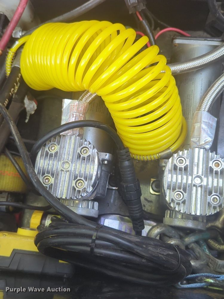 image for item EQ2051 2017 Maxey Maxxd utility trailer